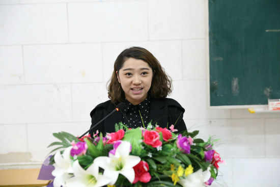 4团委副书记刘博作best365中国官方网站2015学生社会实践总结报告.jpg